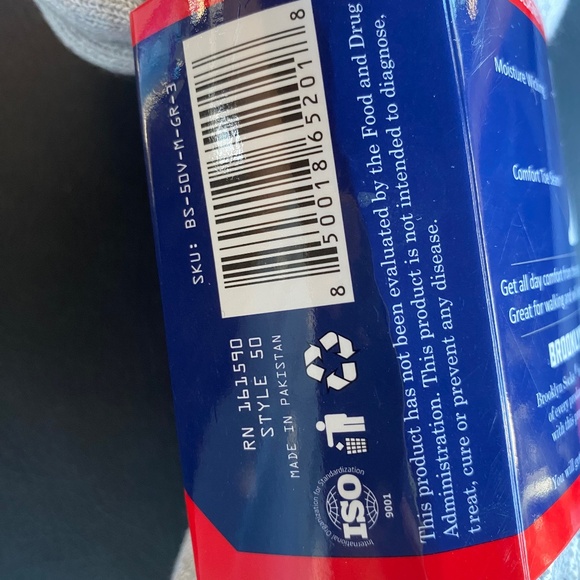 NWT Brooklyn Socks Non-Skid Socks 10-13 (fits shoe size 9.5-12) - Picture 5 of 6